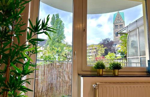 Pempelfort, zentral, Balkon, zu Fuß zur Kö & Stadt, Netflix - Foto 14