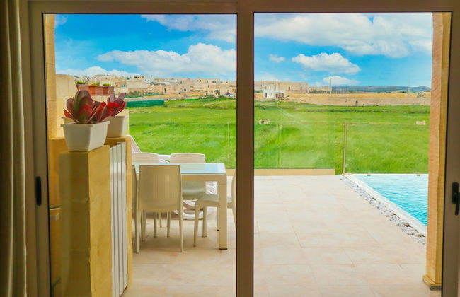 Amazing 4 Bedroom Holiday Home With Infinity Pool - Foto 5