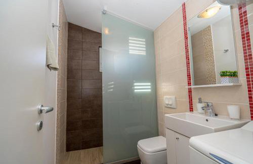 Seaview & Balcony Apartment PETRA - Foto 27