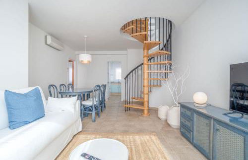 Milenial Immo Vigata - Maravilloso dúplex con vistas panorámicas a los canales y piscina - Foto 21