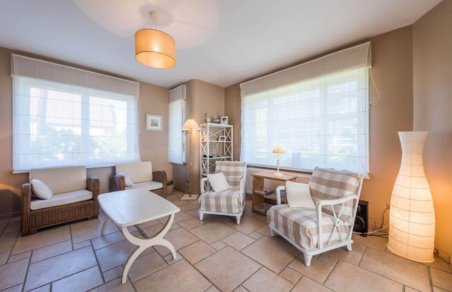 Villa in St-idesbald Near Ster der Zee Beach - Photo 16