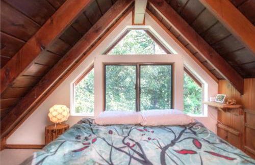 Tree Fort! Redwoods! Hot Tub!! Fire Table!! Google Smart Home!! Fast WiFi!! Dog Friendly! - Foto 22