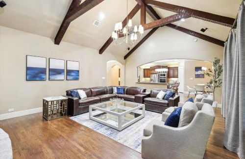 Lakefront Mansion with Pool and Cinema - Foto 8