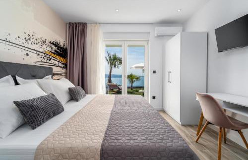 Villa BAMM with heated 36sqm pool, 5 en-suite bedrooms and panoramic sea views - Foto 21