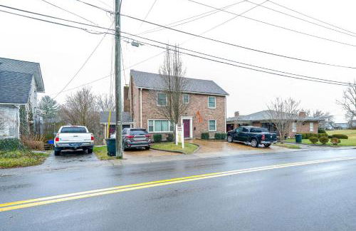 Beckley Studio with Private Hot Tub and Home Gym! - Foto 26