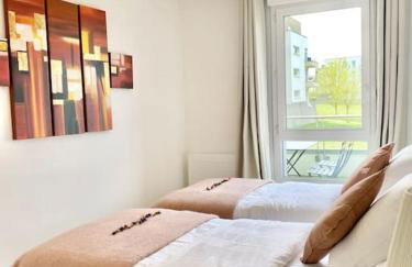 Le Domaine Réservé , parking et écrin de verdure - Foto 32