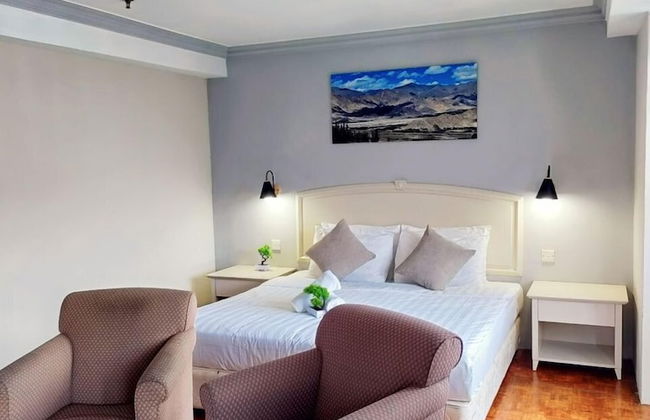 Star Regency by Plush - Photo 63