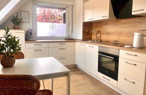 Moderne Ferienwohnung mit Balkon & WLAN - zentral - Foto 6