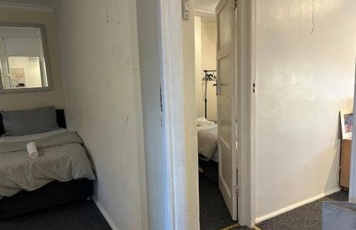 Contractor & Family Friendly House Romford - Foto 10