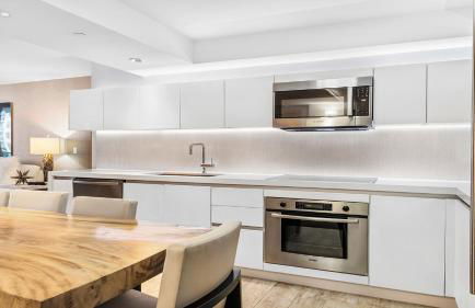 Oceanview Private Condo at 1 Hotel & Homes -904 - Photo 24