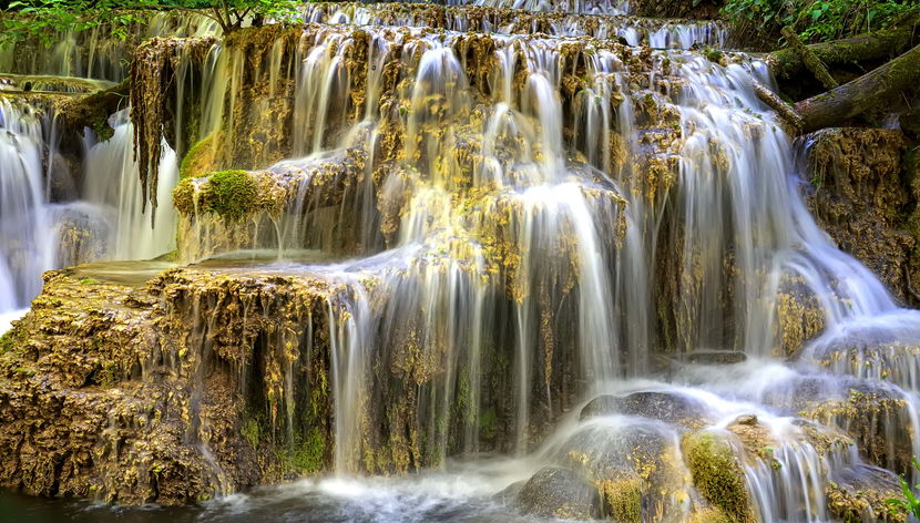 Excursão a Lovech e às Cataratas de Krushunski