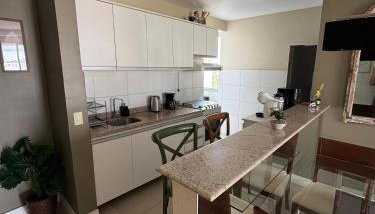 2BR Apt Pool Parking Washing Machine Full Kitchen - Photo 2