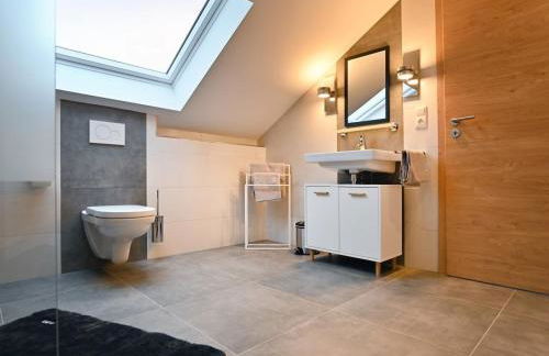 Gemütliche Ferienwohnung "Eifel - Moselhöhe", Nähe Pyrmonter Felsensteig - Foto 8