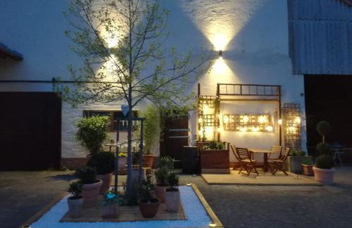 Zurück zur Natur - Urlaub im Zirkuswagen, Sommeratelier oder Schindelwagen - Foto 16