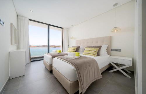 Portimão Ocean Breeze With Pool by Homing - Foto 16