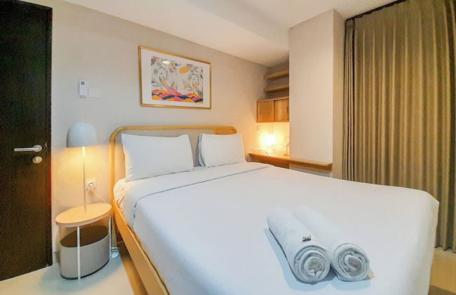 Comfort Stay 1BR at Patraland Amarta Apartment - Foto 1