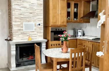 Charming House in Cortiçada with Balcony and Mountain View - Foto 3