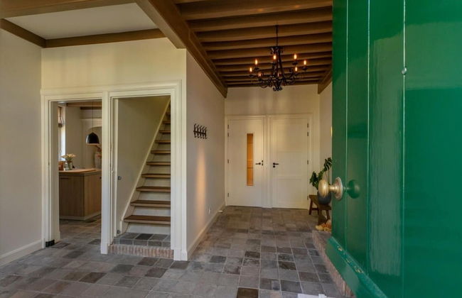 Farmhouse in Zeeland With Windmill Views - Foto 26