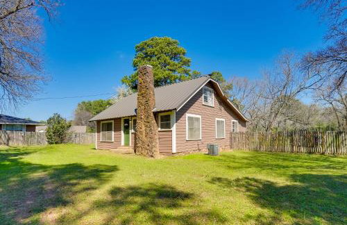Rusk Retreat with Fire Pit, Grill and Countryside View - Foto 24