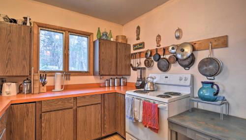 Idyllic Northport Cottage, Walk to Lakeside! - Foto 4