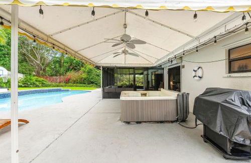 Hot Tub Salt Pool Png Png 5 Min to AtlAv Trampline - Foto 21