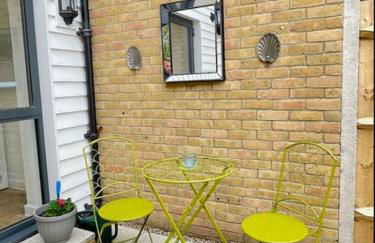 4 The Salt Yard, Whitstable - free parking, centre of town, 2 min walk to beach - Foto 10