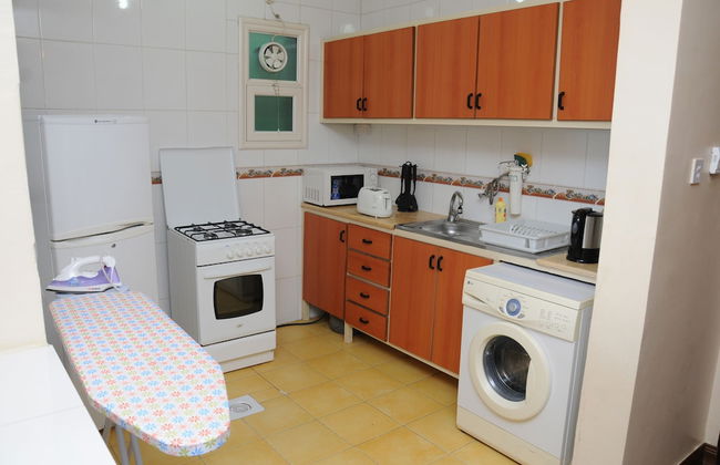 Arinza Tower Quality Apartments - Photo 27