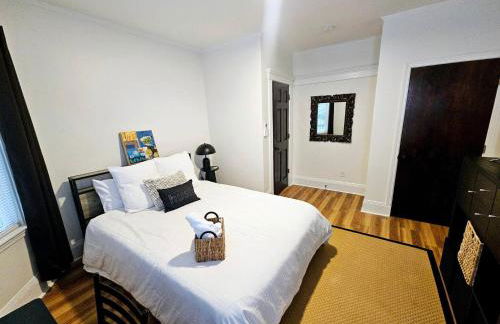 Cozy Classic with Queen Size Bed - Foto 1