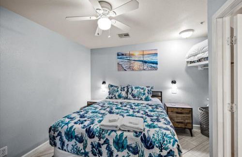 Seashell Retreat - Beachfront Condo with Pools and Cabanas - Foto 7