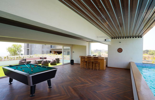 Casino Villa by Shiloh Stays - Photo 9