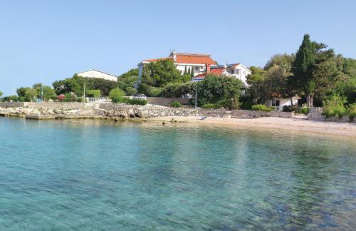 Dolphin view with a pool by the beach - Foto 30