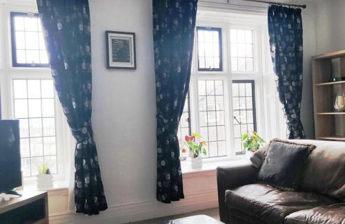 Estuary View Bank House Stunning apartment - Photo 5