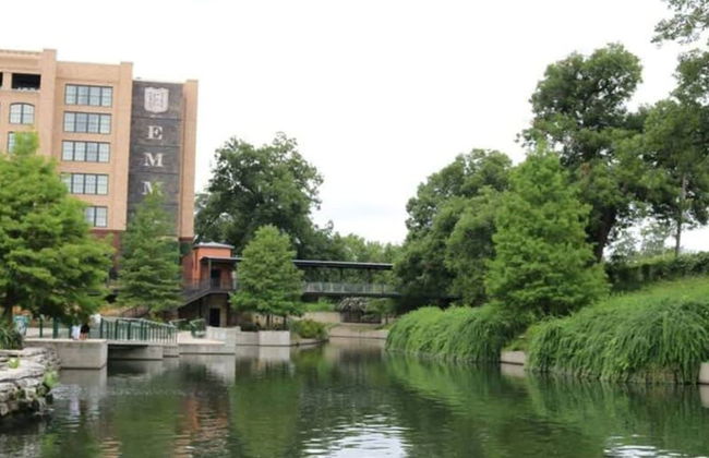 Remodeled Modern 1BR 1BA Apt Near Downtown 5min Pearl - Foto 35