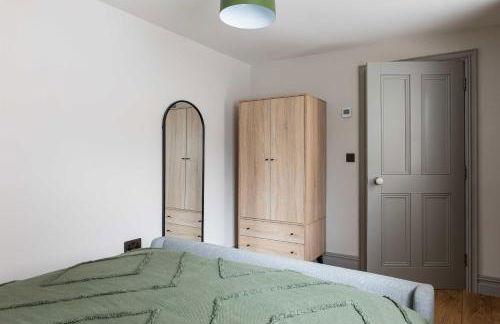 1BR-3BR Apartments in Bangor, Mins to Seafront & High St - Foto 23