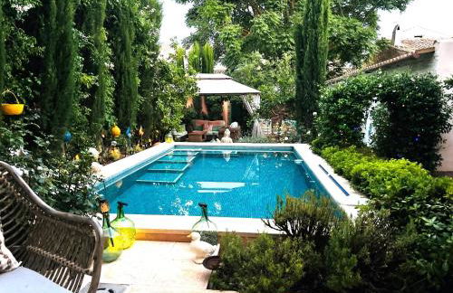 Luxury 2 bedroom Garden Apartment - Foto 28