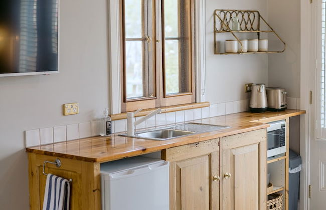 Beach Huts Middleton - Photo 38