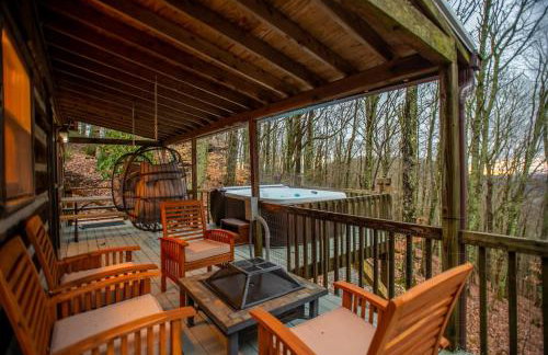 Cabin near Asheville, Hatley Pt, hot tub, views - Foto 1