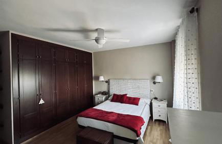 Extraordinaria Villa con piscina y chimenea - Photo 60