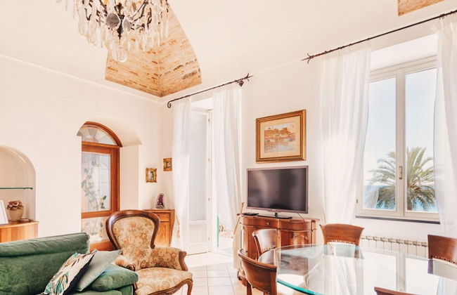 Appartamento Fronte Mare a Ospedaletti by Wonderful Italy - Photo 3