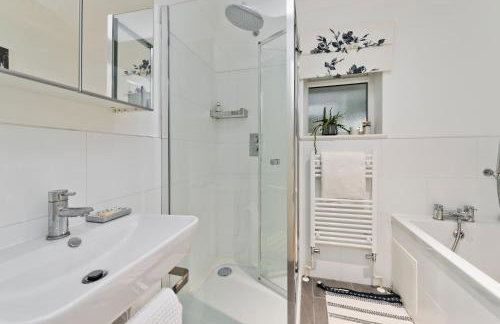 Botanical Bliss by Underthedoormat - Foto 30