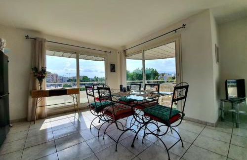 Le Soleau Méditerranéen - Proche Port avec Parking - Foto 10