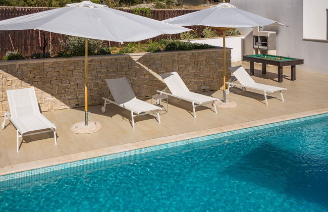 Luxury Villa Juliet with Heated Pool - Foto 35