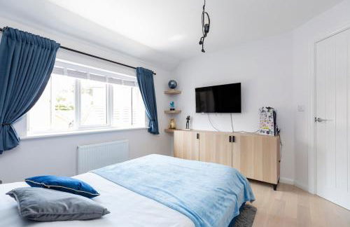 Detached Modern 3 Bedroom House - Photo 17