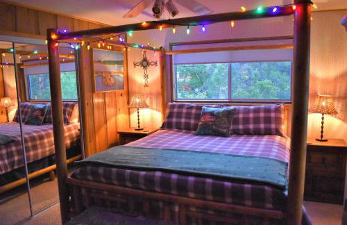 Dream Getaway-Secluded Hot Spa-Walk to Village-Walk to Pineknot Trailhead-Plus King Bed! - Foto 18