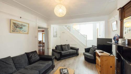 Cosy Welsh Cottage in St Davids Centre with Garden - Foto 4