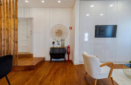 Boutique Home in Setúbal, By Home Match - Photo 14