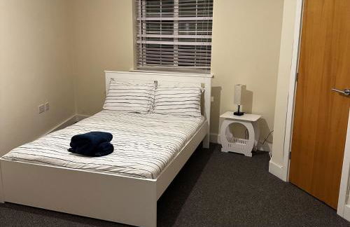 Stunning 5-Bed House in Peterborough host 15 g - Foto 4