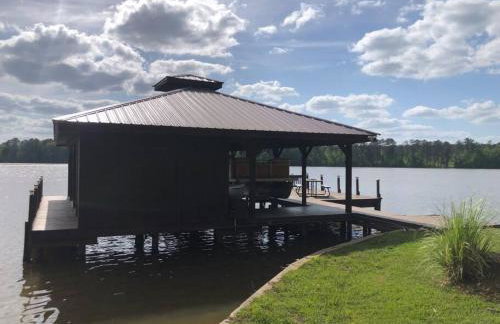 Ultimate Family Fun Lakehouse with pool and dock - Foto 27