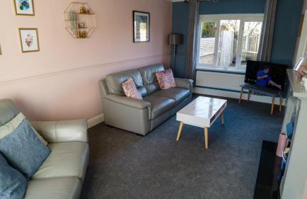 The Snug, ideal for sporting events and city breaks, hidden nook in the Heart of Newcastle, with parking, Wifi, Smart Tv, close to all local travel links - Foto 20