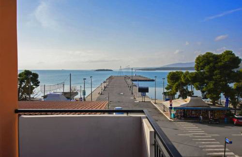 Modern, Stylish Maisonette - Photo 20